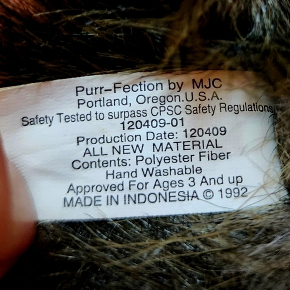 Vintage MJC Purr-Fection 1988 Realistic Racoon Plush Stuffed Animal 16" Soft Toy - Picture 11 of 11